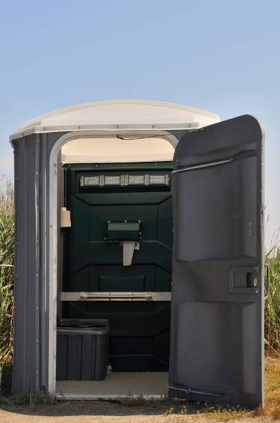 Best Sanitation services for porta potties  in Kealakekua, HI