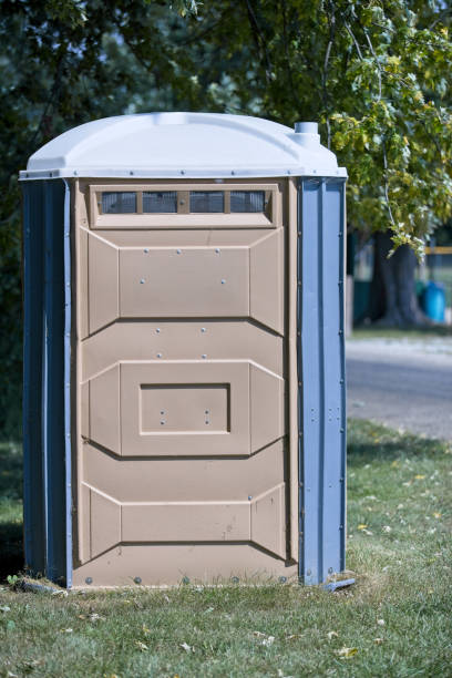 Affordable portable toilet rental in Kealakekua, HI