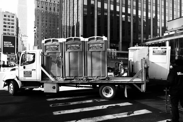 Best High-end porta potty rental  in Kealakekua, HI