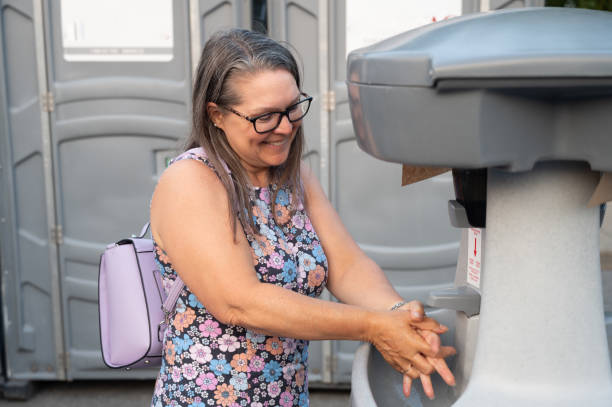 Best Local porta potty services  in Kealakekua, HI